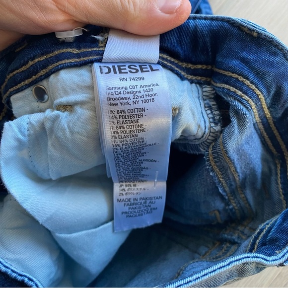Diesel Jeans- 24 months- like new - Picture 5 of 6